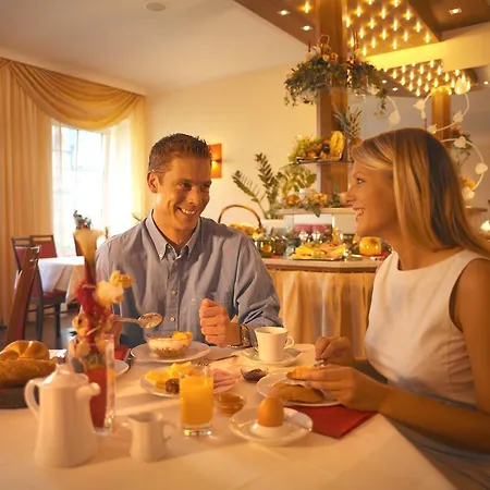 Goldener Brunnen 4* Klagenfurt am Woerthersee