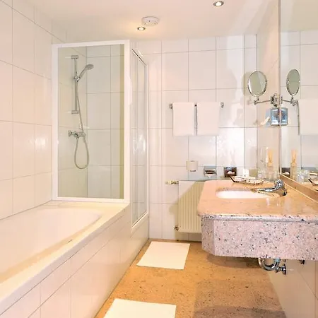 Goldener Brunnen Hotel