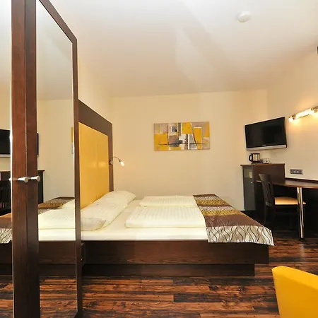 Goldener Brunnen Hotel