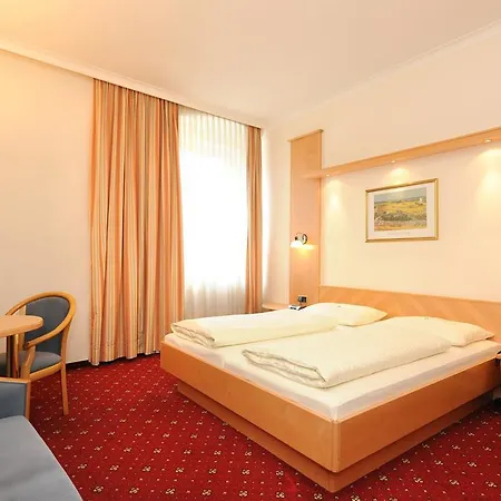 Goldener Brunnen Hotel Klagenfurt am Woerthersee