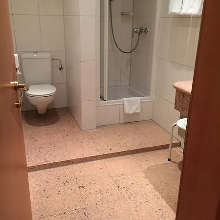 Hotel Goldener Brunnen