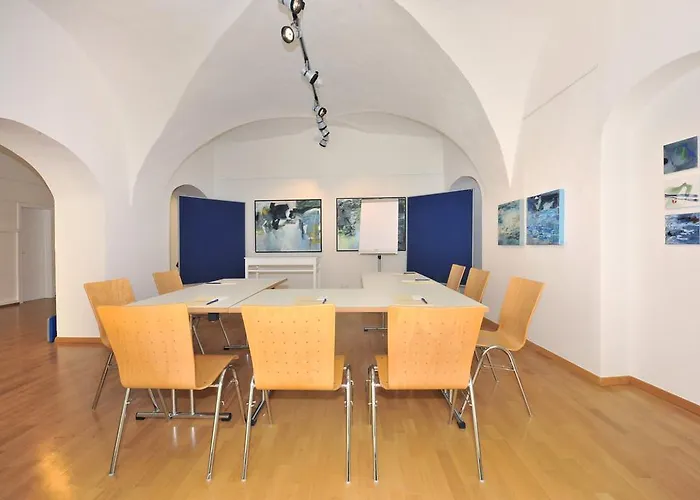 Szálloda Goldener Brunnen Klagenfurt am Woerthersee