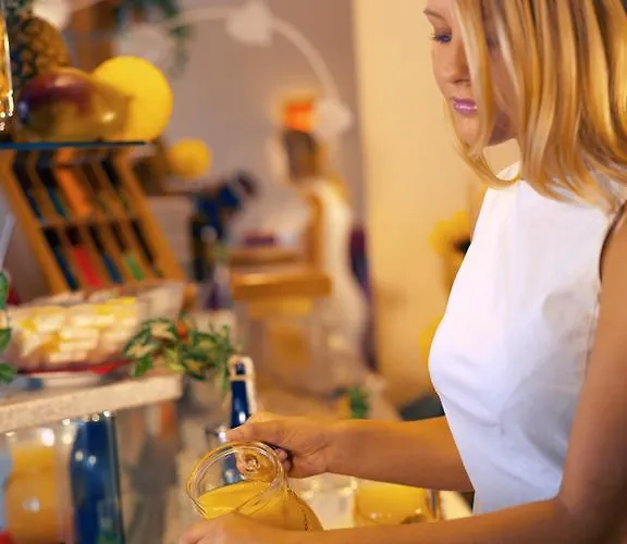 Szálloda Goldener Brunnen Klagenfurt am Woerthersee