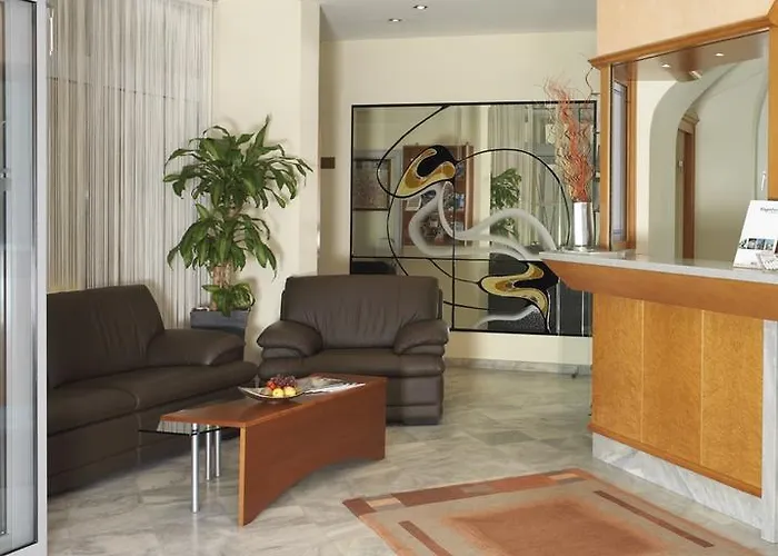 Goldener Brunnen Klagenfurt am Woerthersee