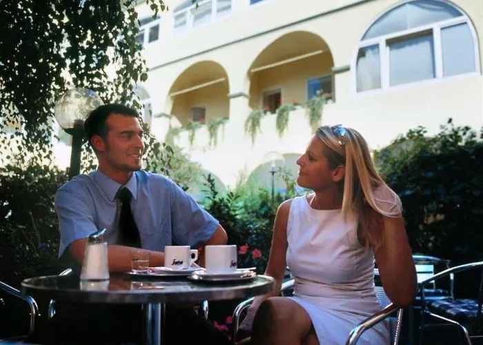 Szálloda Goldener Brunnen